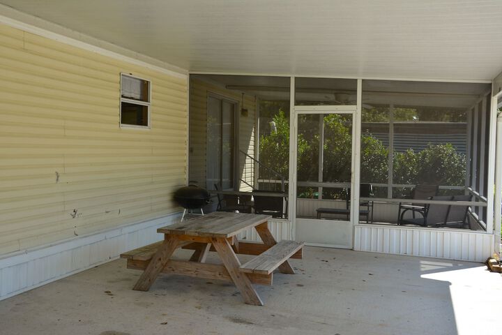 Camp Mack Lodge Marina & RV Resort