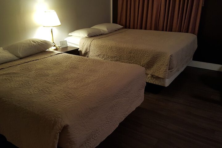 Centennial Motel