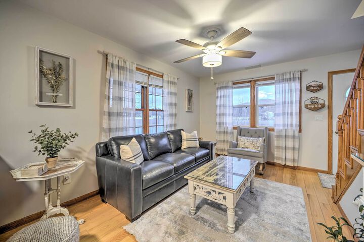 Lake Luzerne Home w / Fire Pit on Hudson River