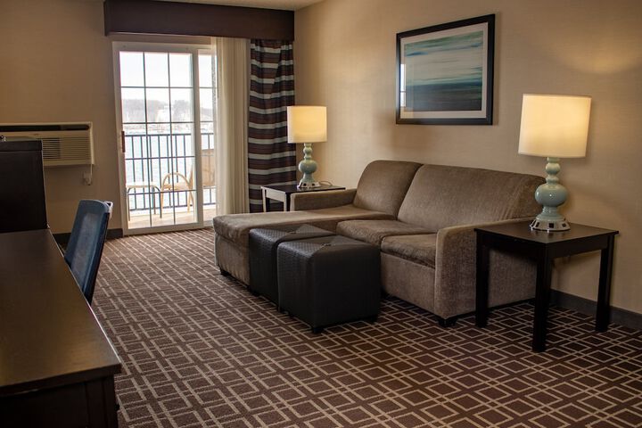 Room 27 of 41