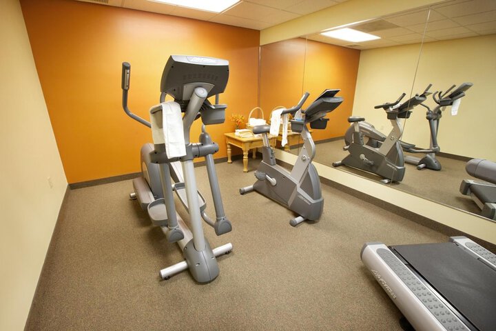 Lancaster Inn and Suites