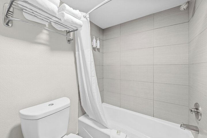 Days Inn by Wyndham Chesapeake