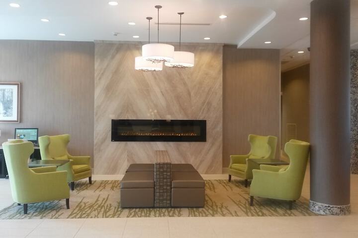 Hotel 4 of 95