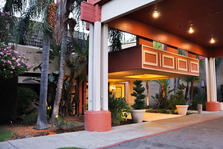 Hotel 4 of 56