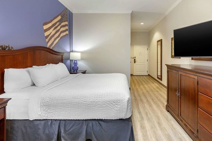 Room 10 of 55