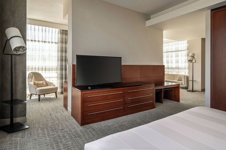 Montreal Airport Marriott In-Terminal Hotel