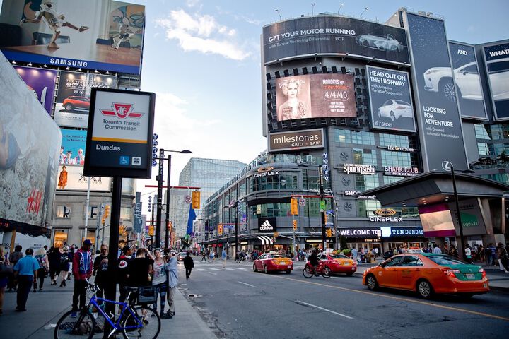 Holiday Inn Toronto Downtown Centre by IHG