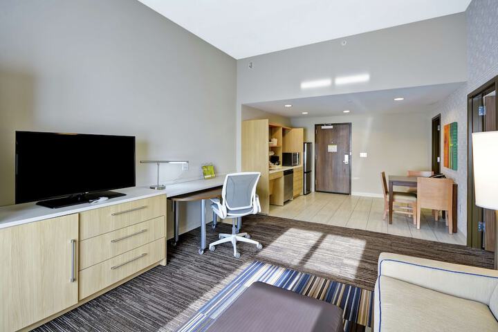 Room 37 of 58