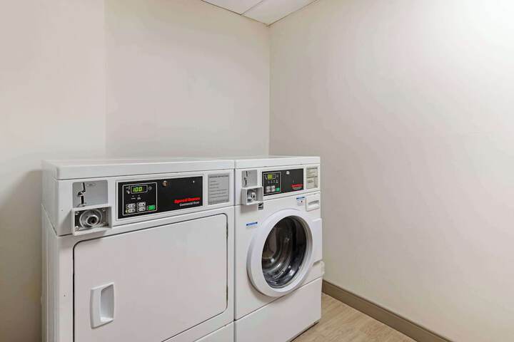 Comfort Suites Northside Hospital Gwinnett