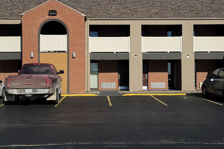 Hotel 5 of 43