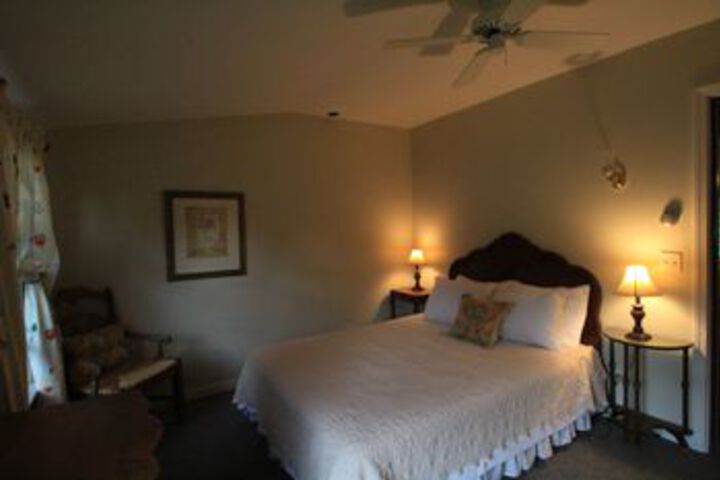Green River Inn