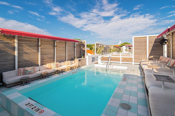Pool 4 of 116