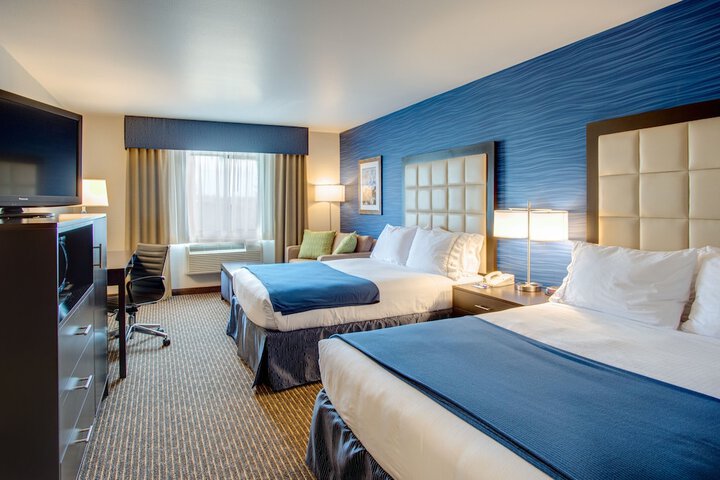 Room 33 of 52