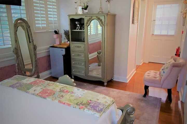 Room 44 of 55