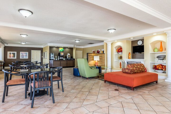 Hotel Interior 14 of 36