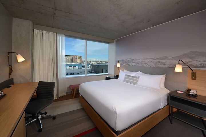Room 15 of 64