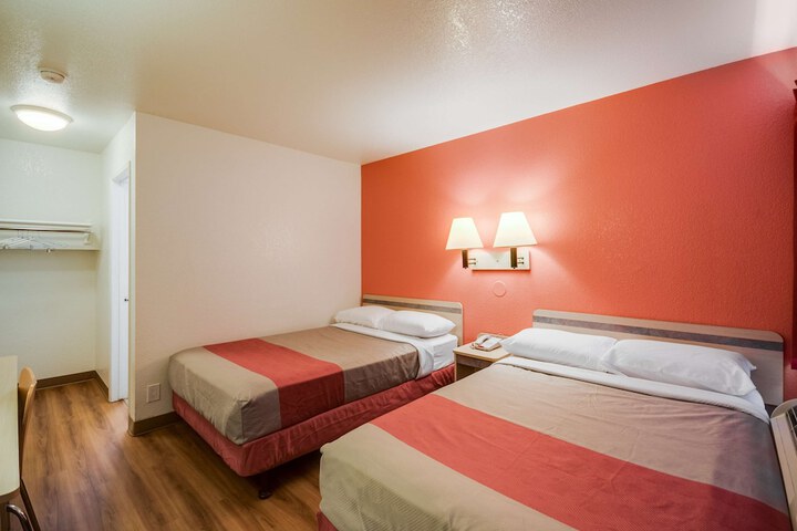 Room 20 of 24