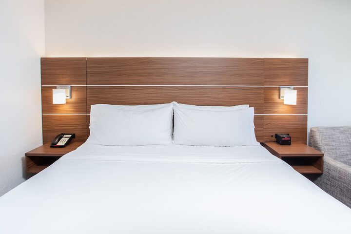 Holiday Inn Express Orange Beach by IHG