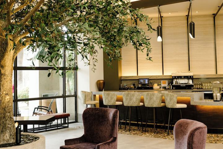 Casa Mani Resort Napa Valley Curio Collection by Hilton