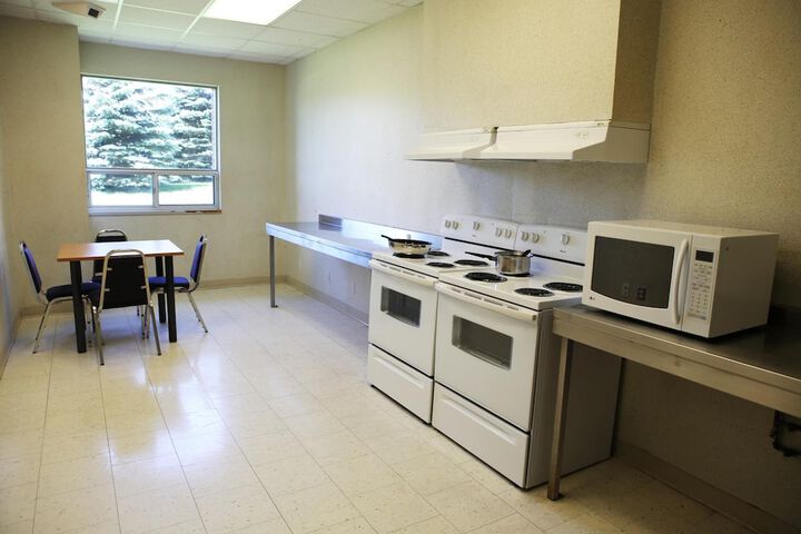 Residence & Conference Centre - Barrie