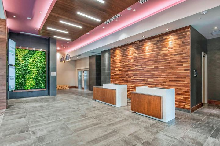 Courtyard by Marriott Raleigh Cary / Parkside Town Commons