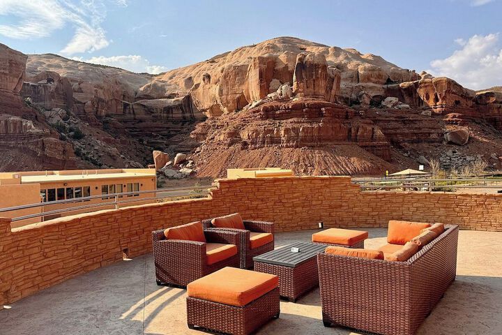 Bluff Dwellings Resort