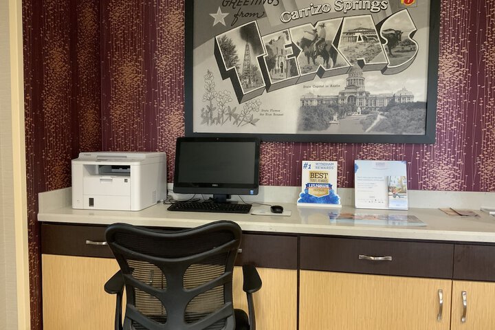 Business Center 26 of 26