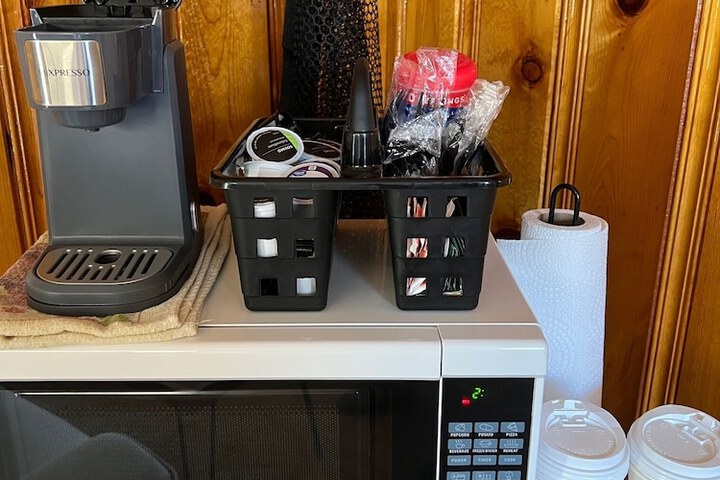 Breakfast/Coffee Service 198 of 236