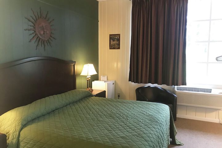 Room 40 of 68