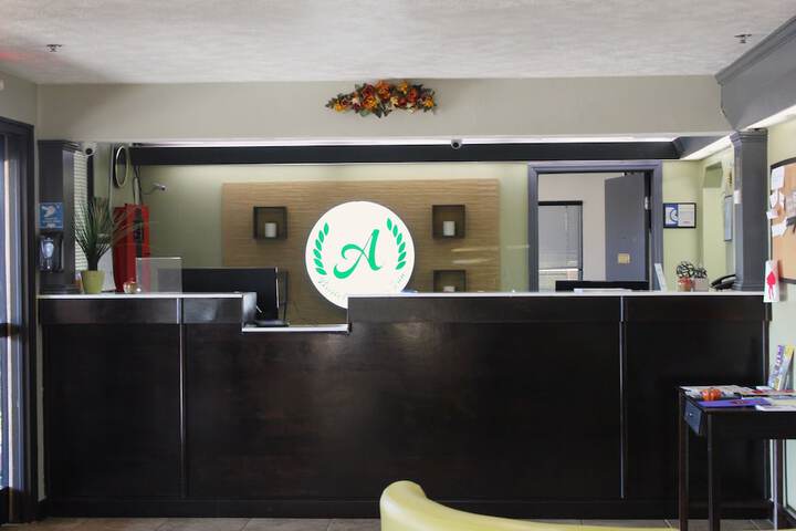Hotel Interior 8 of 40