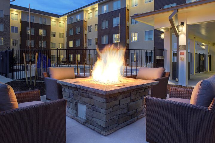 Terrace/Patio 10 of 11