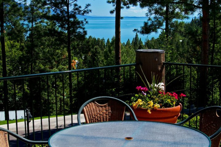 Mountain Lake Lodge