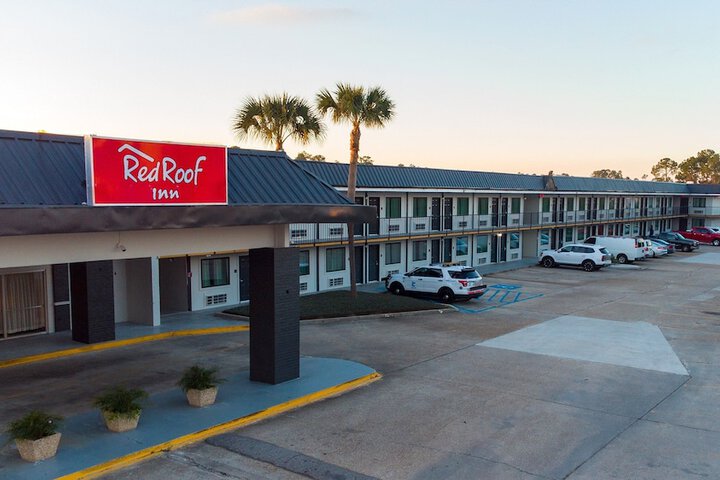 Hotel 3 of 32