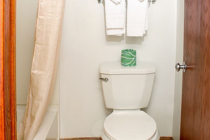 Room 6 of 21