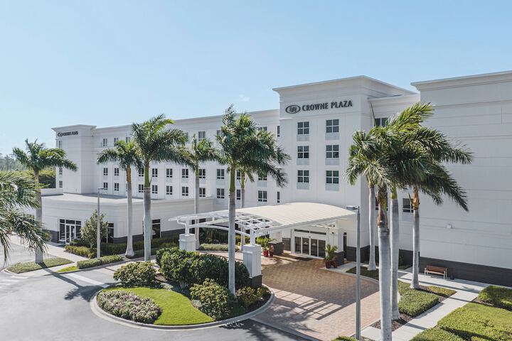 Hotel 2 of 83