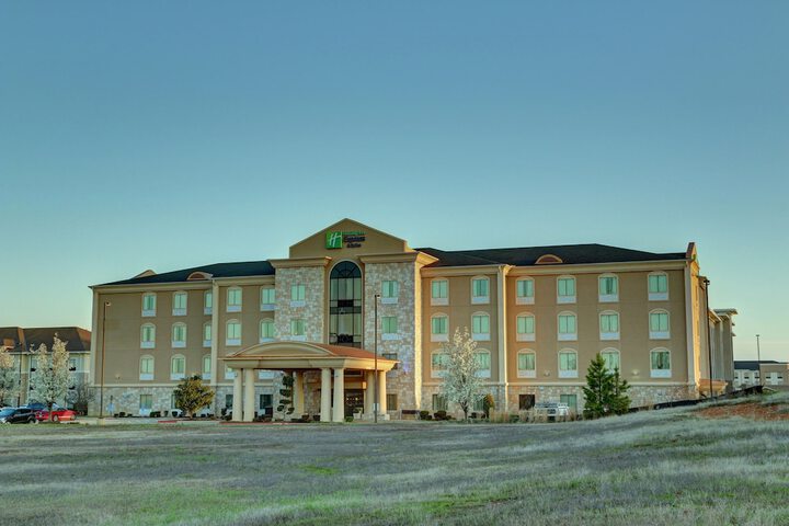 Hotel 2 of 55