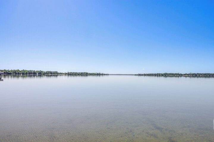 Beach & Lake Access: Brainerd Townhome