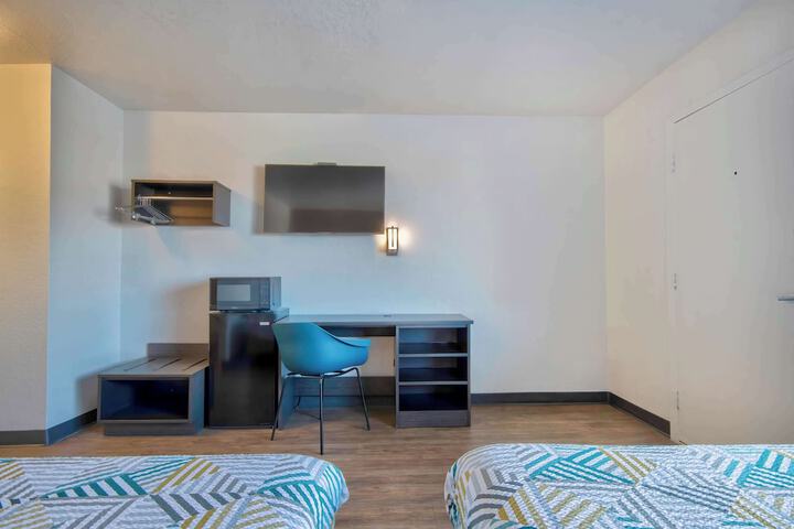 Room 21 of 41