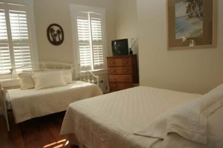 Room 20 of 44