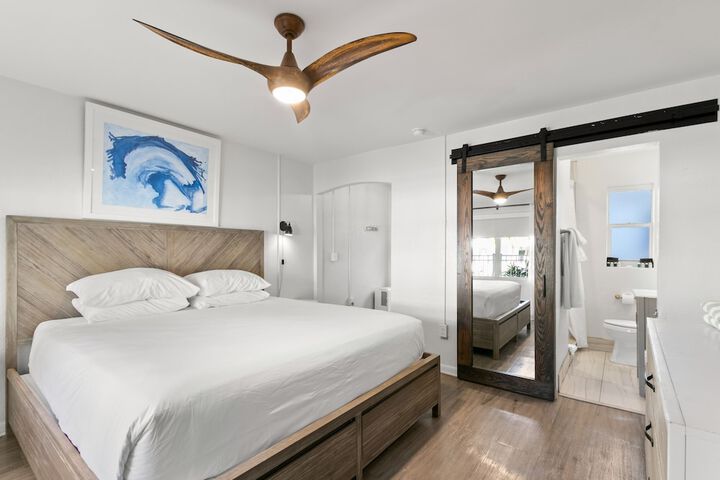 Room 53 of 75