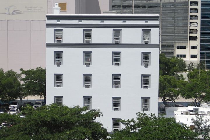 Hotel 3 of 77