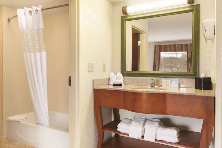 Room 20 of 45