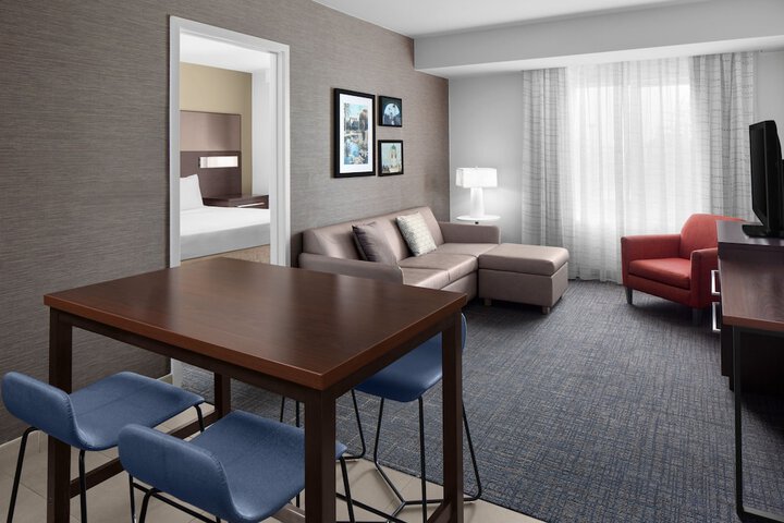 Room 34 of 52
