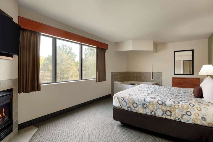 Room 50 of 60