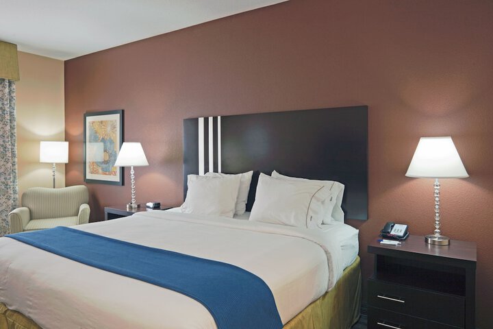 Holiday Inn Express Columbia by IHG
