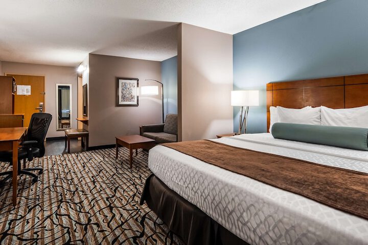 Best Western Plus Blaine at the National Sports Center