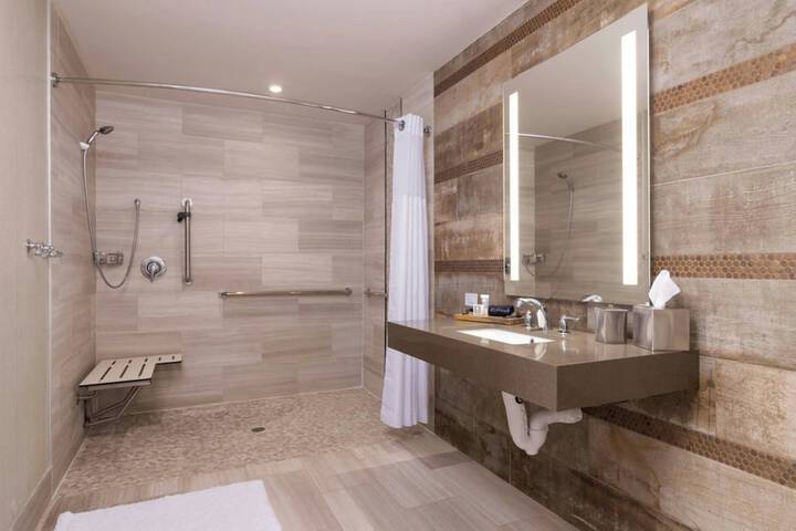 The Stella Hotel Autograph Collection