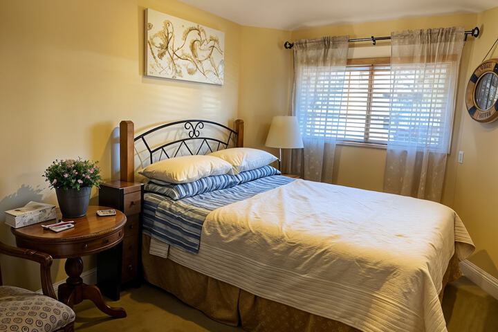 Ocean Breeze B & B