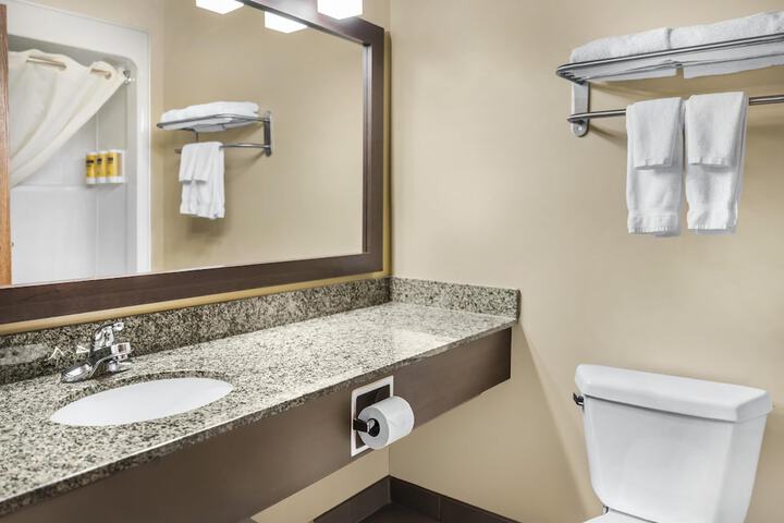 Best Western Plus Saint John Hotel & Suites