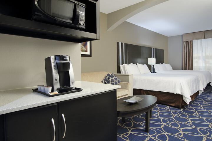 Holiday Inn Express & Suites Houston North - IAH Area by IHG